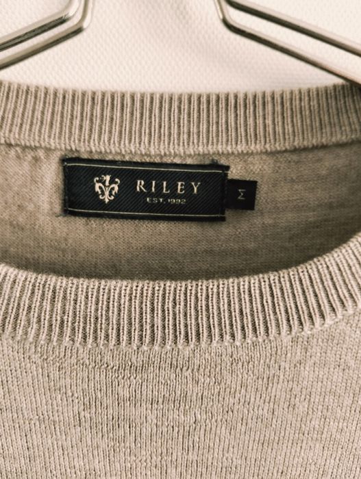Светр вовна  Riley   р М