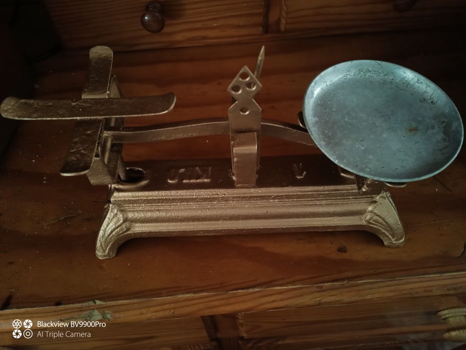 Balança de 1 quilo pequenina mas robusta