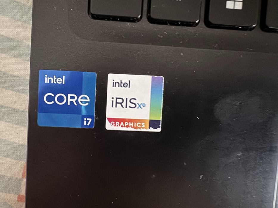 Asus Vivobook F1605V