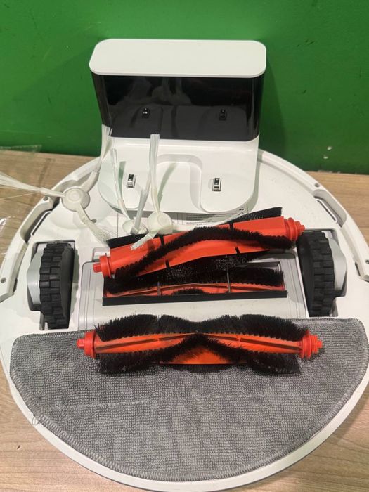 Робот-пилосос Xiaomi Robot Vacuum E10