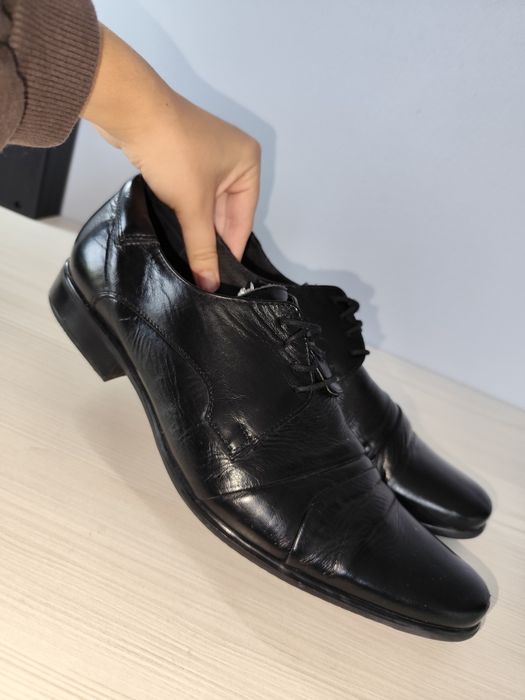 Eleganckie skórzane mokasyny męskie 42