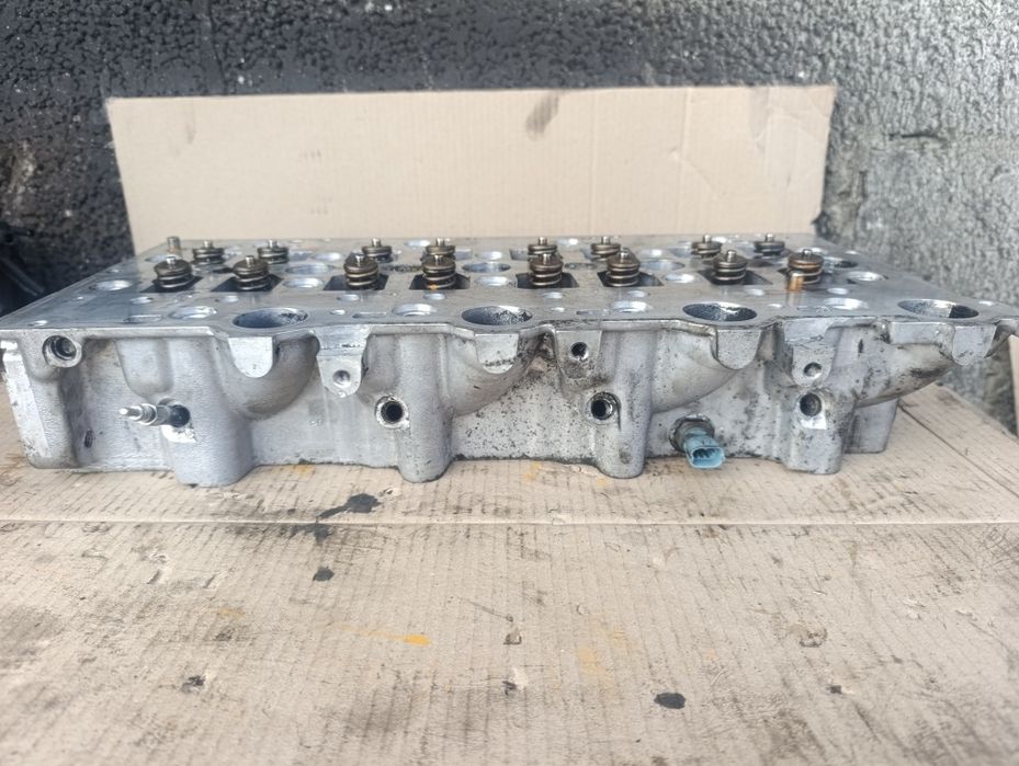 Гбц головка 2.5 CRD Chrysler voyage Dodge Cherokee 90352040F