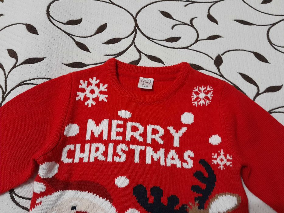 Свитер новогодний на ребенка 3-4 лет, фирмы Little kids