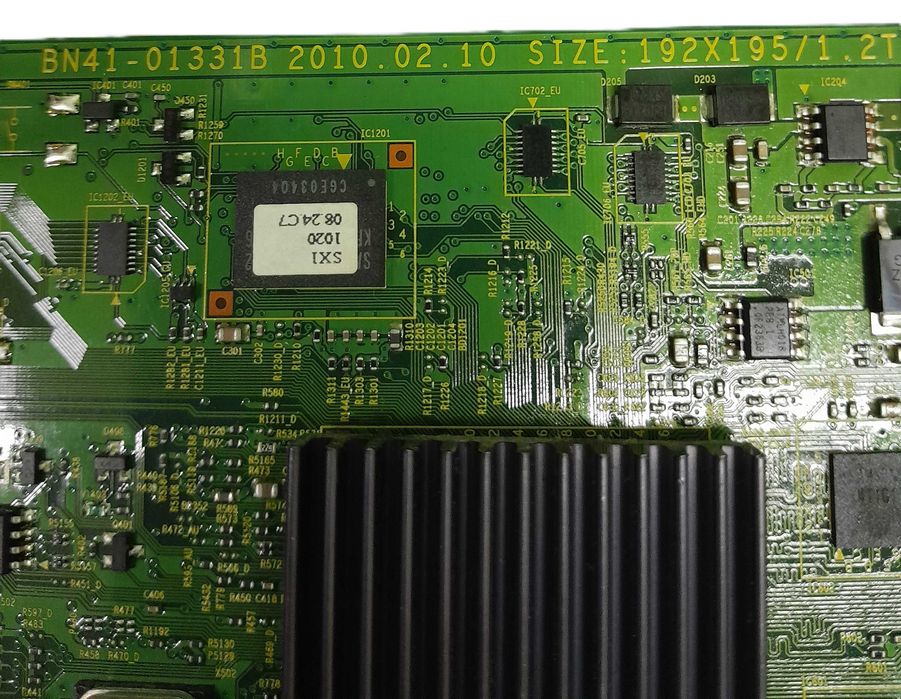Televisão samsung UE32C5100W vendo as peças