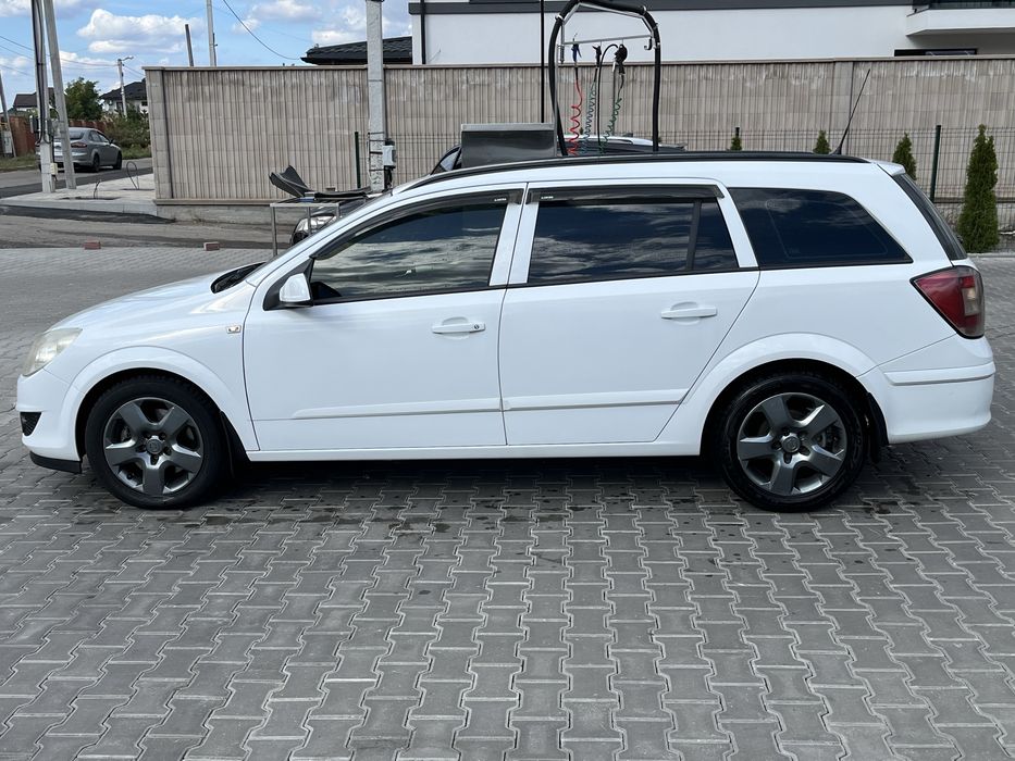 Opel astra h 1.9 дизель 6-ти ступка 2007 рік