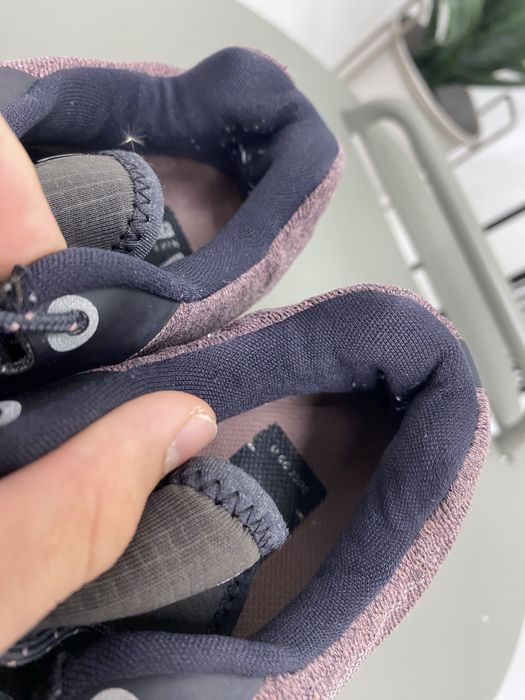 Оригінал кросівки  Nike Air Zoom Winflo 5 Run Shield розмір 37,5 (L16)