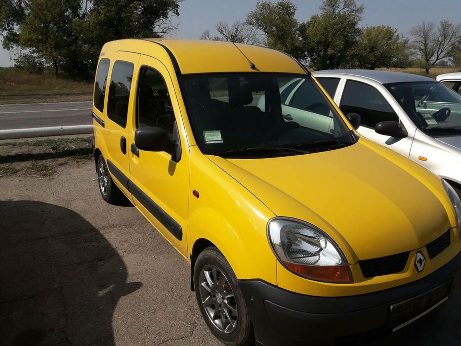 Пасажирські перевезення за кордон і по Україні