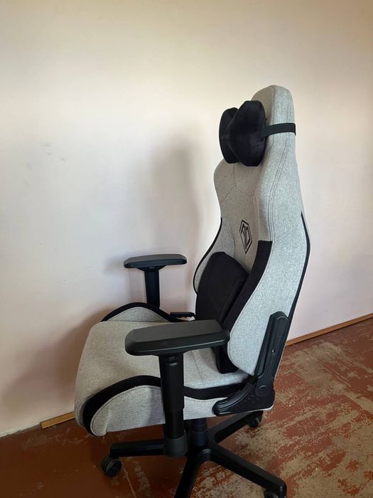 Ігрове крісло anda seat