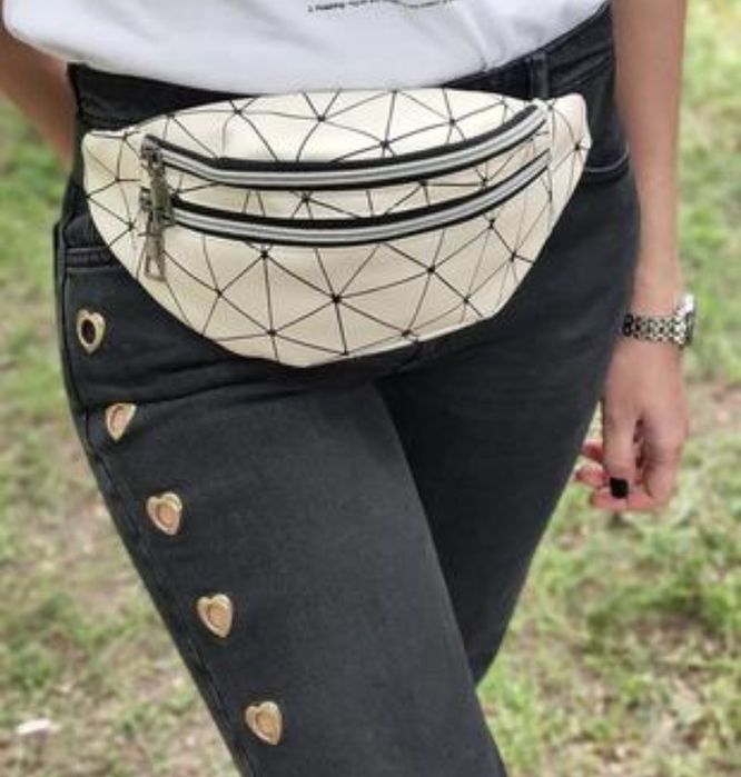 Сумка бананка через плечо