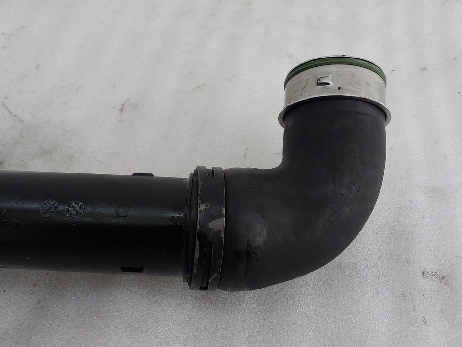 Tubo do intercooler VOLKSWAGEN Golf V (1K1)