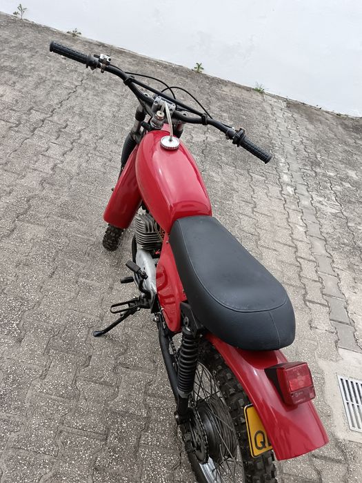 Casal 5 - restaurada e em muito bom estado