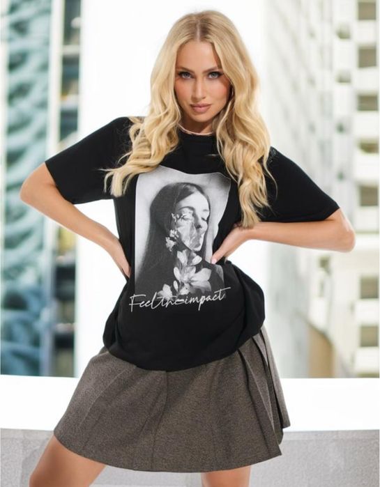 Стильная футболка