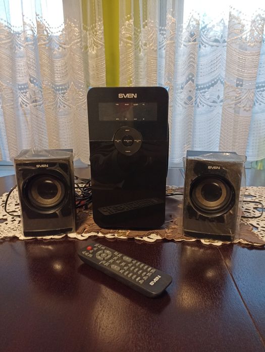 Wieża z głośnikami SVEN MS-2000