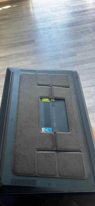 Portátil Asus Zenbook Duo i7 - 2 ecrãs - 16 GB RAM - 1 TB SSD