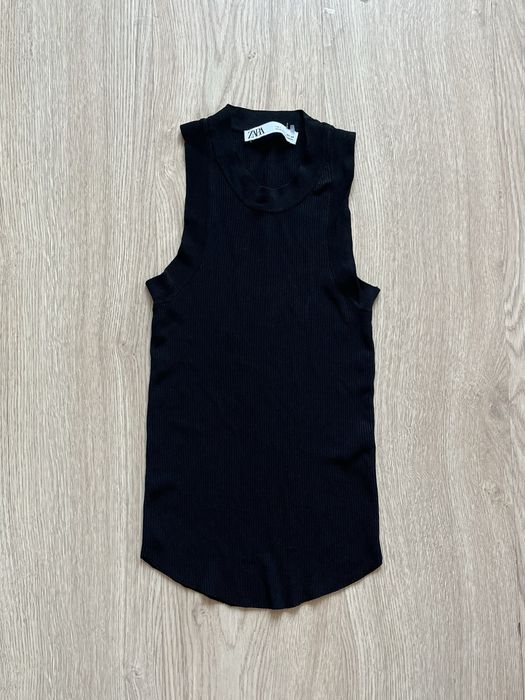 Фирменный комплект: шорты и топ Zara, размер S