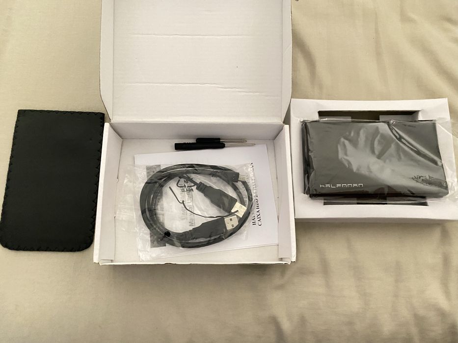 Caixa disco externo sata 2.5