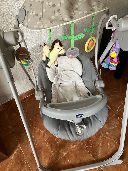 Espreguiçadeira com baloiço Chicco