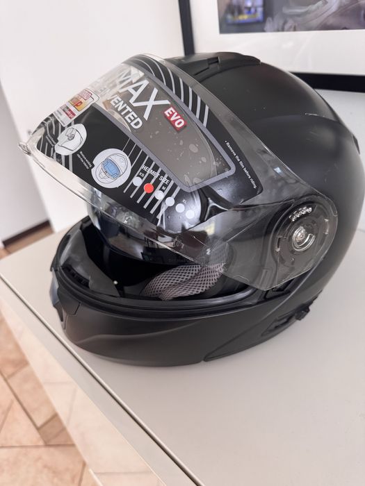 Kask motocyklowy,quad  hjc rpha max evo polo czarny mat.