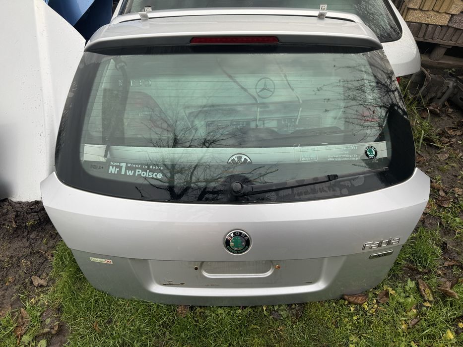 Кришка багажника Skoda Fabia 2
