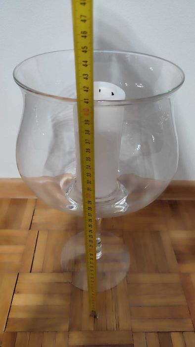 Wazon w kształcie kielicha do wina, wysoki 40 cm. Wazon kielich.