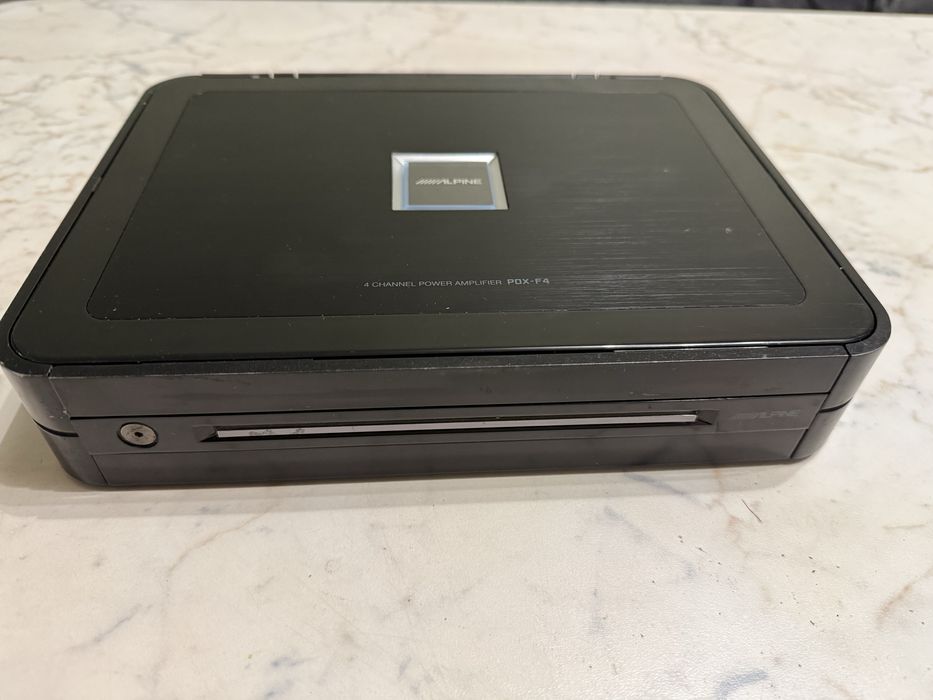 усилитель 4-х канальный D - класса Alpine PDX F4