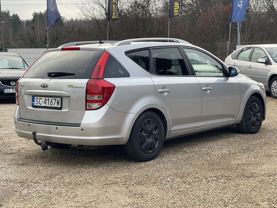Kia Cee’d Polift 1.6 CRDi Kombi Zadbany 228tys.km