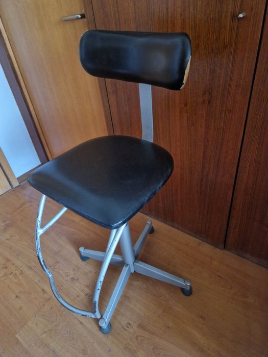 Estirador Molin e cadeira