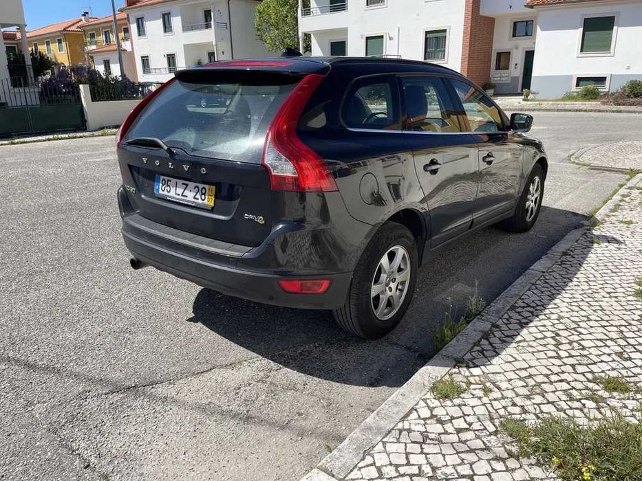 Volvo XC60, DrivE, nacional
