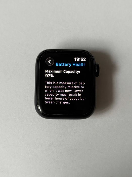 APPLE Watch SE (2 generacji) GPS + Cellular Koperta 40mm - Midnight Blue KONDYCJA 97%