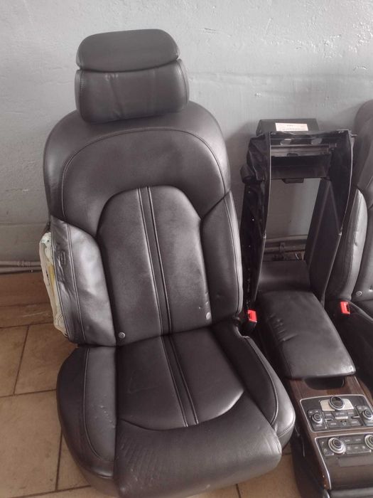fotel tył prawy lewy Audi A8 D4 grzany z masażem