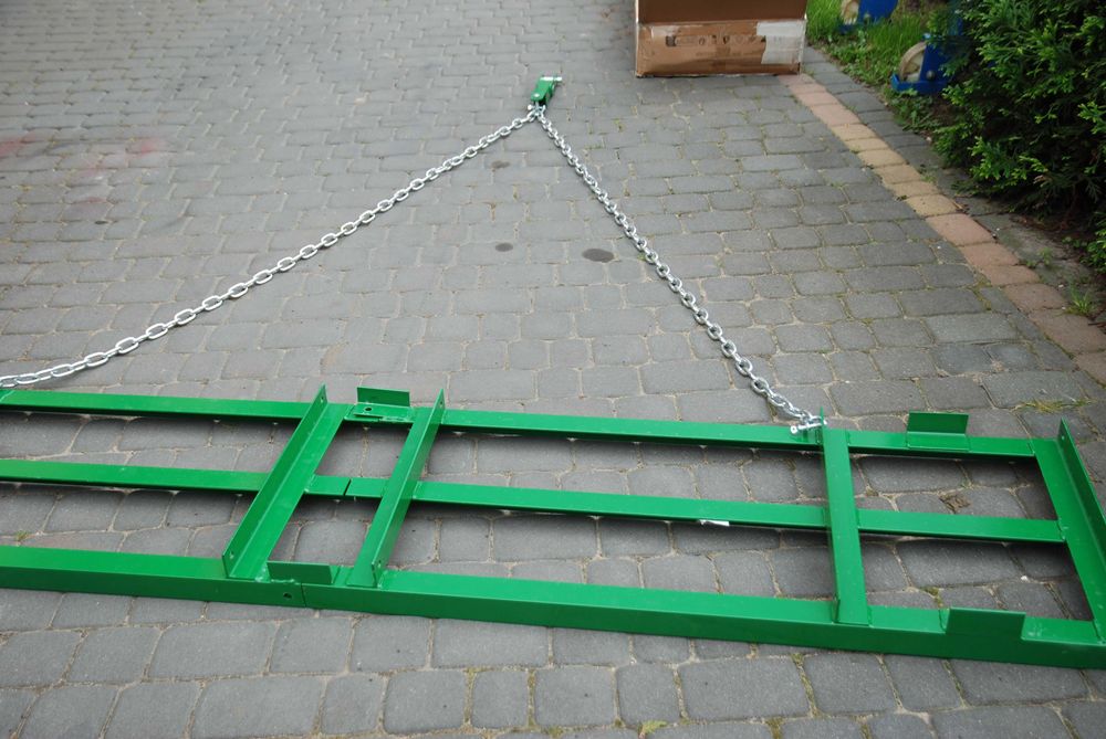 Brona do niwelacji terenu