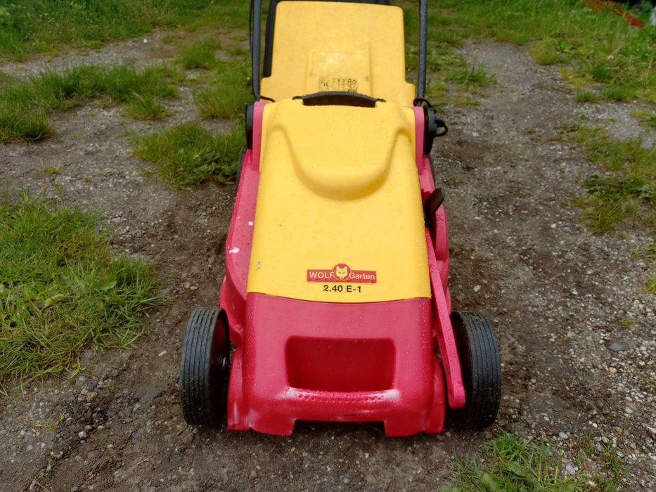 Kosiarka elektryczna Wolf 240E-1