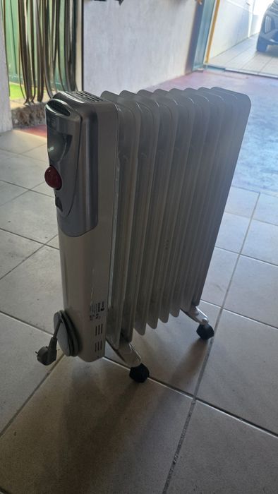 Aquecedor a óleo Fagor de 8 elementos