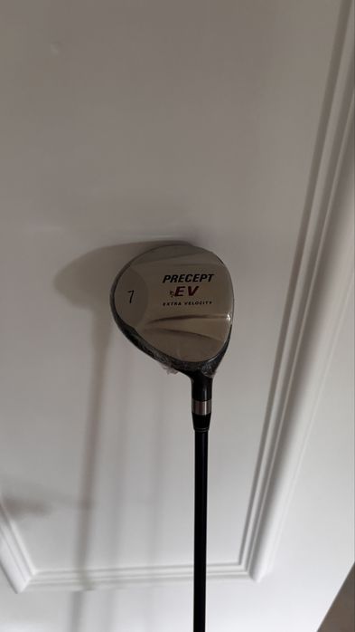 Kij golfowy Precept 7 Nowy
