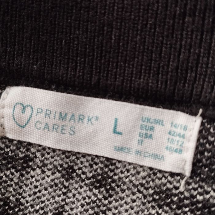 Kamizelka damska czarno-biała krata Primark Cares rozmiar l
Wymiary 
s