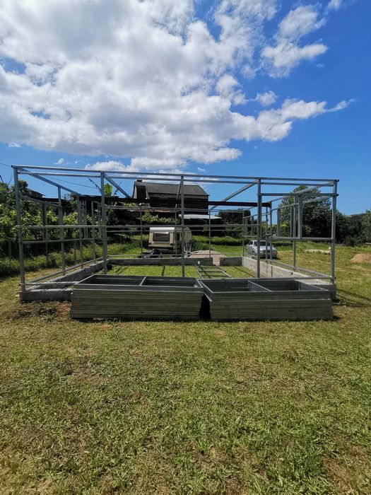 Estrutura em ferro galvanizado