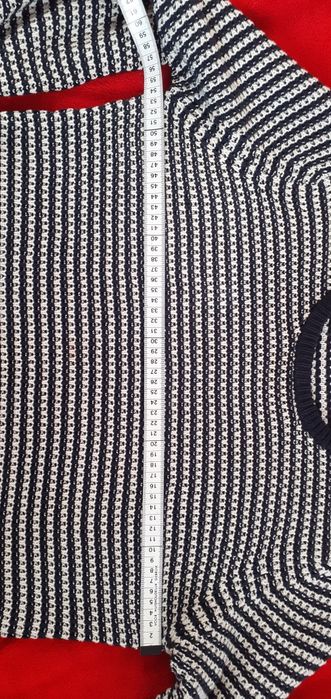 Sweter  w paski kremowo granatowe