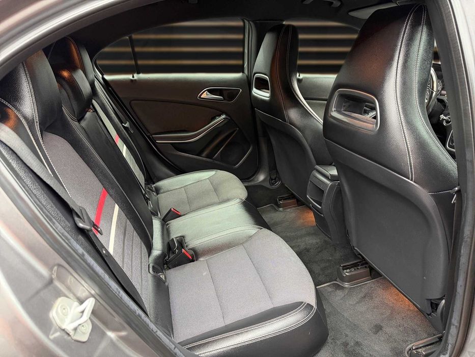 Mercedes A180d Pele+Xénon+GPS c/Garantia - 198€ p/mês