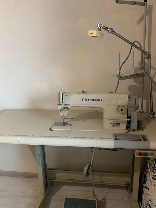 Швейна машина typical GC6150m