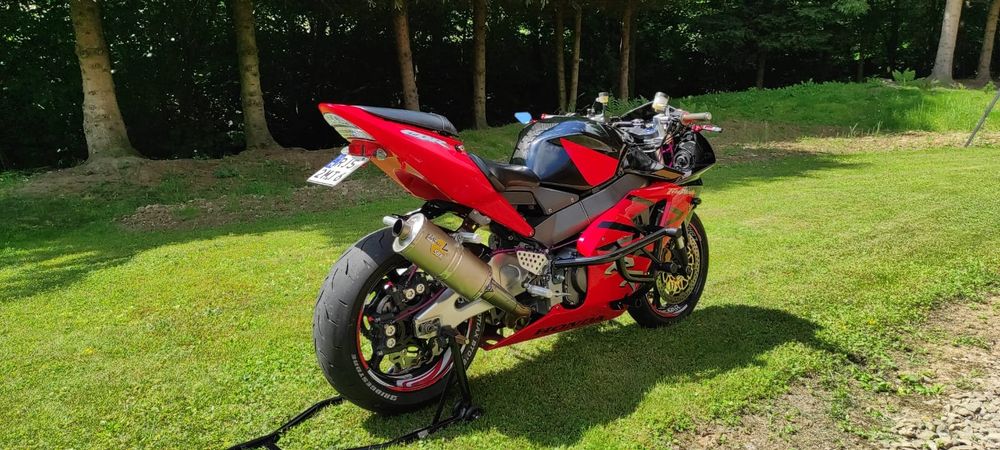 Honda CBR 954RR FIREBLADE zadbana