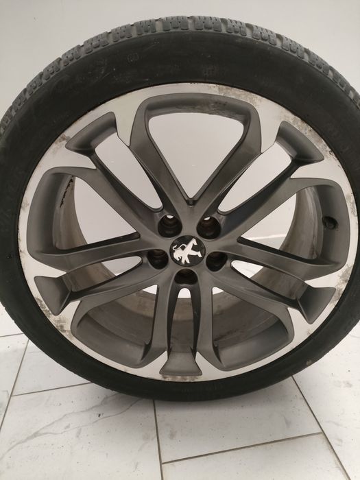 Felga aluminiowa R19 . Peugeot RCZ