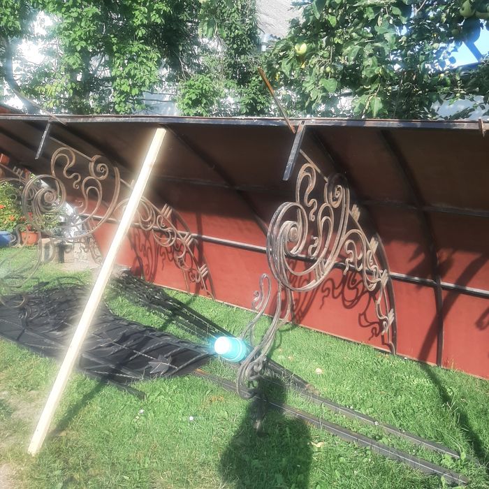 Піднавіс кований