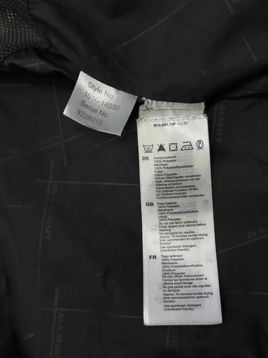 Жіноча Мембранна куртка вітровка  Mammut GORE-TEX