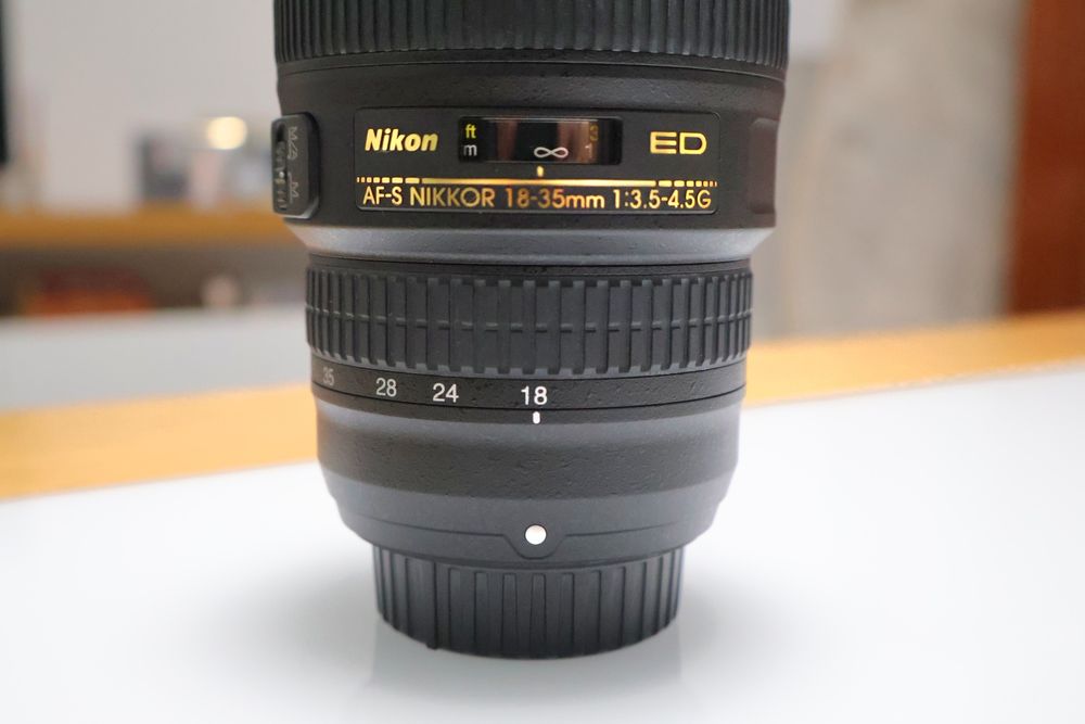 Nikon AF-S 18-35mm F/3.5-4.5G ED