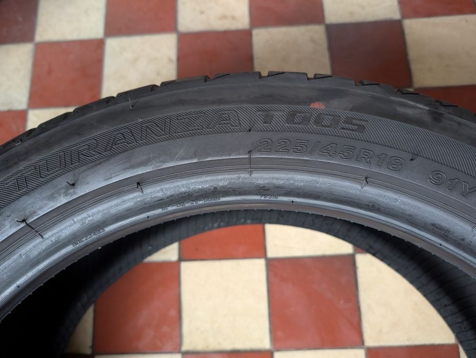 Bridgestone Turanza T005 225/45R18 91Y #816D
