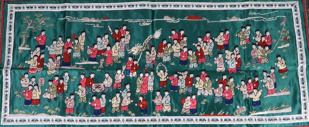Cem Crianças - Painel Textil Bordado Chinês