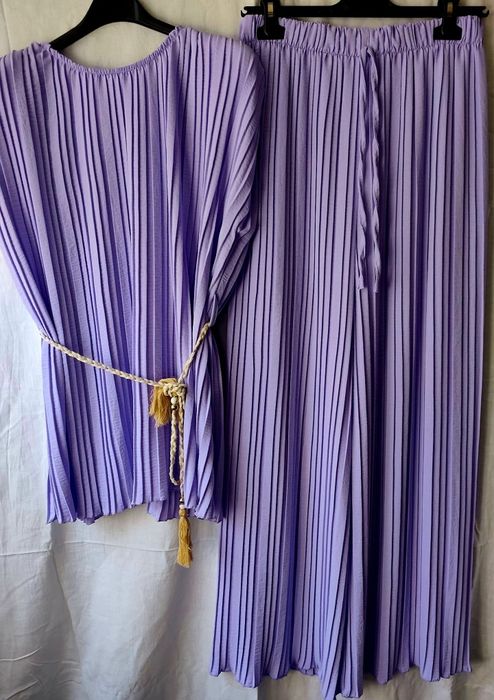 Elegancki komplet letni liliowy.L/2xl