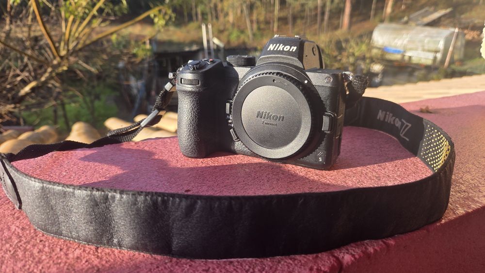 Câmera fotográfica Nikon Z5. Corpo da câmera. 84k disparos