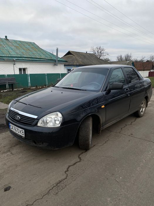 Продам машину Приору