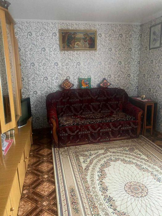 2-кімнатна квартира в смт Вовковинці / Двокімнатна квартира